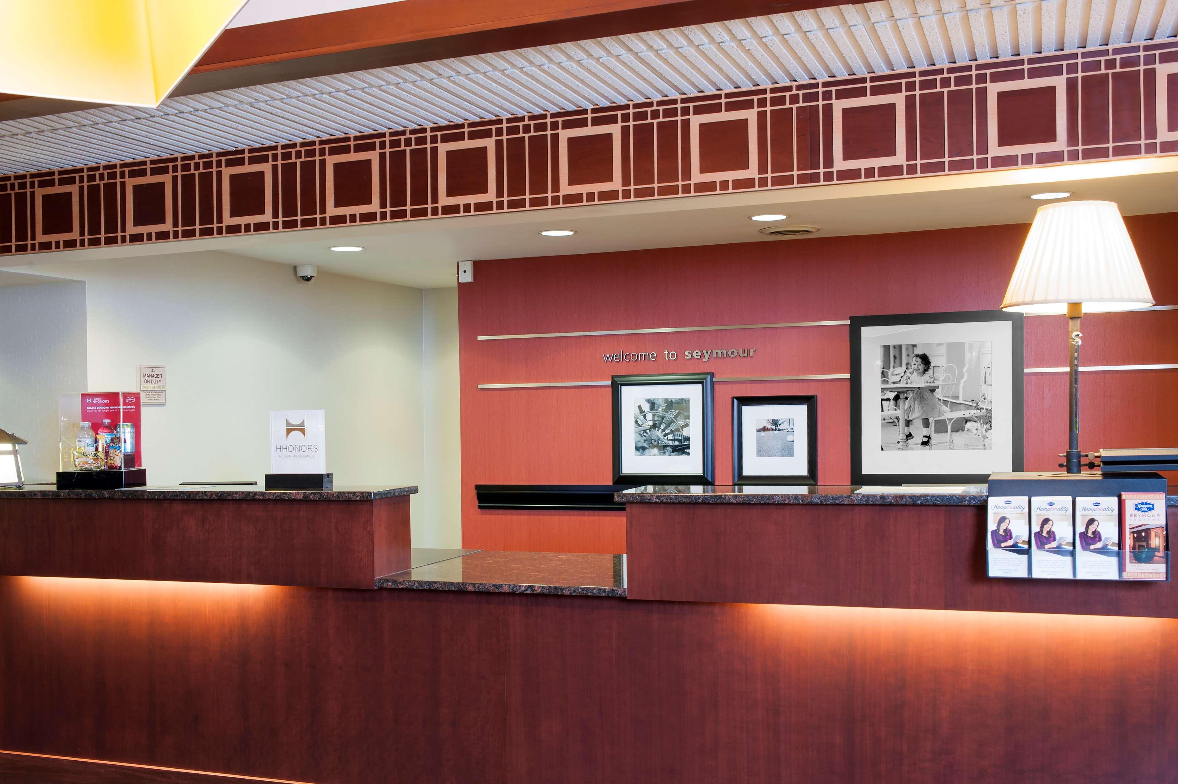 Hampton Inn Сеймор Екстер'єр фото